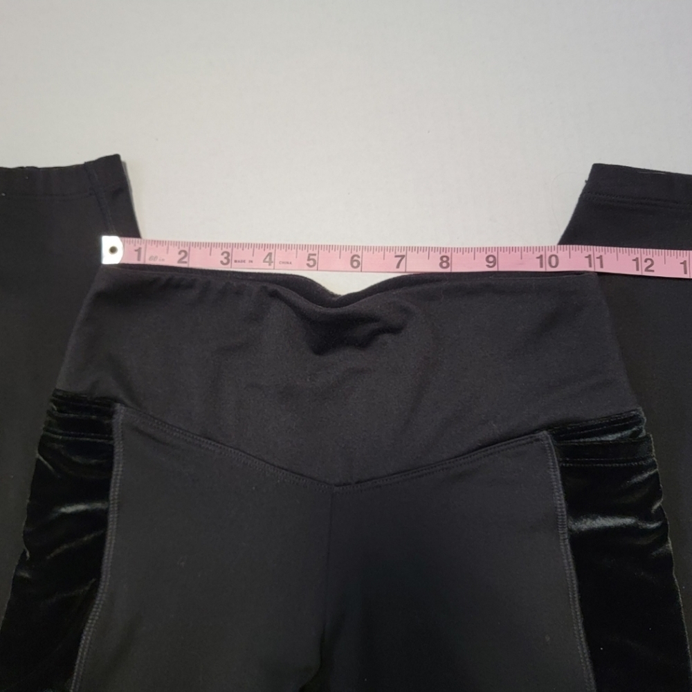 Victoria's Secret Pink Leggings "COZY" Black Velour Side Panels EUC Size XS - Picture 6 of 11